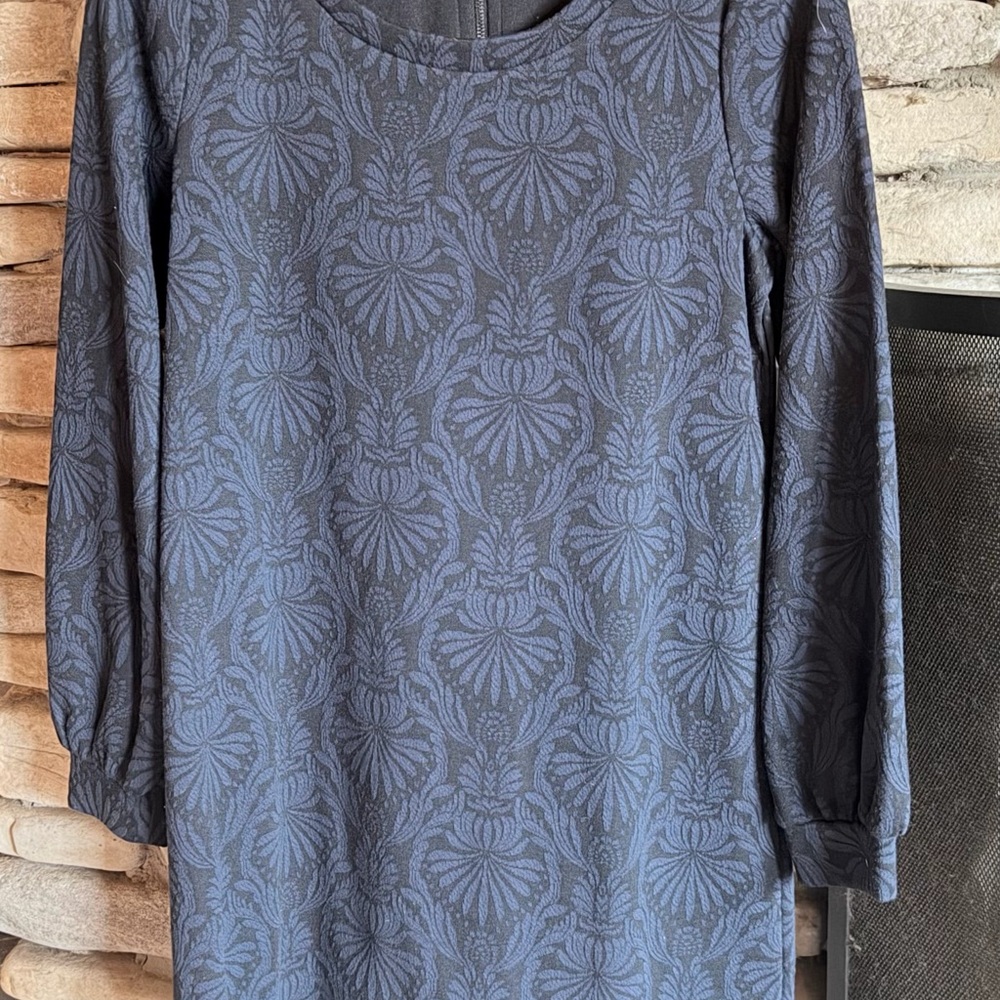 Elegant Blue Patterned Dress